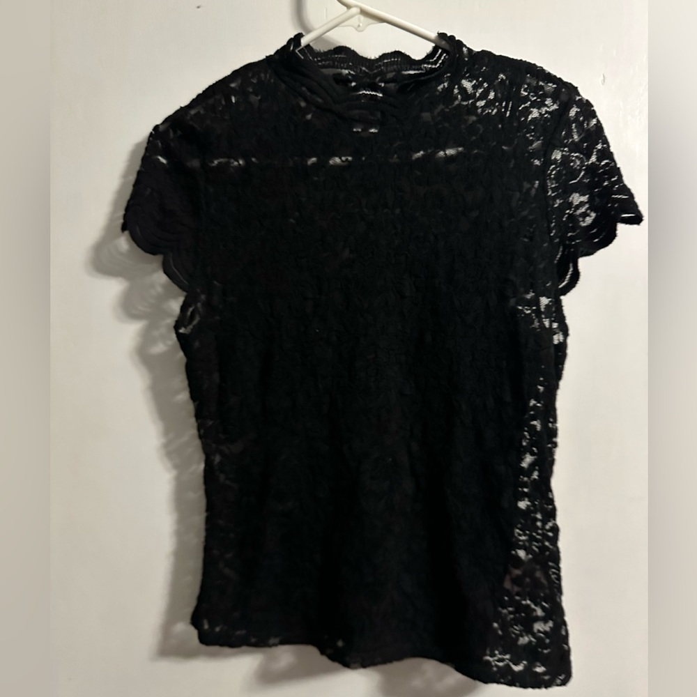 NWOT stretch lined lace top